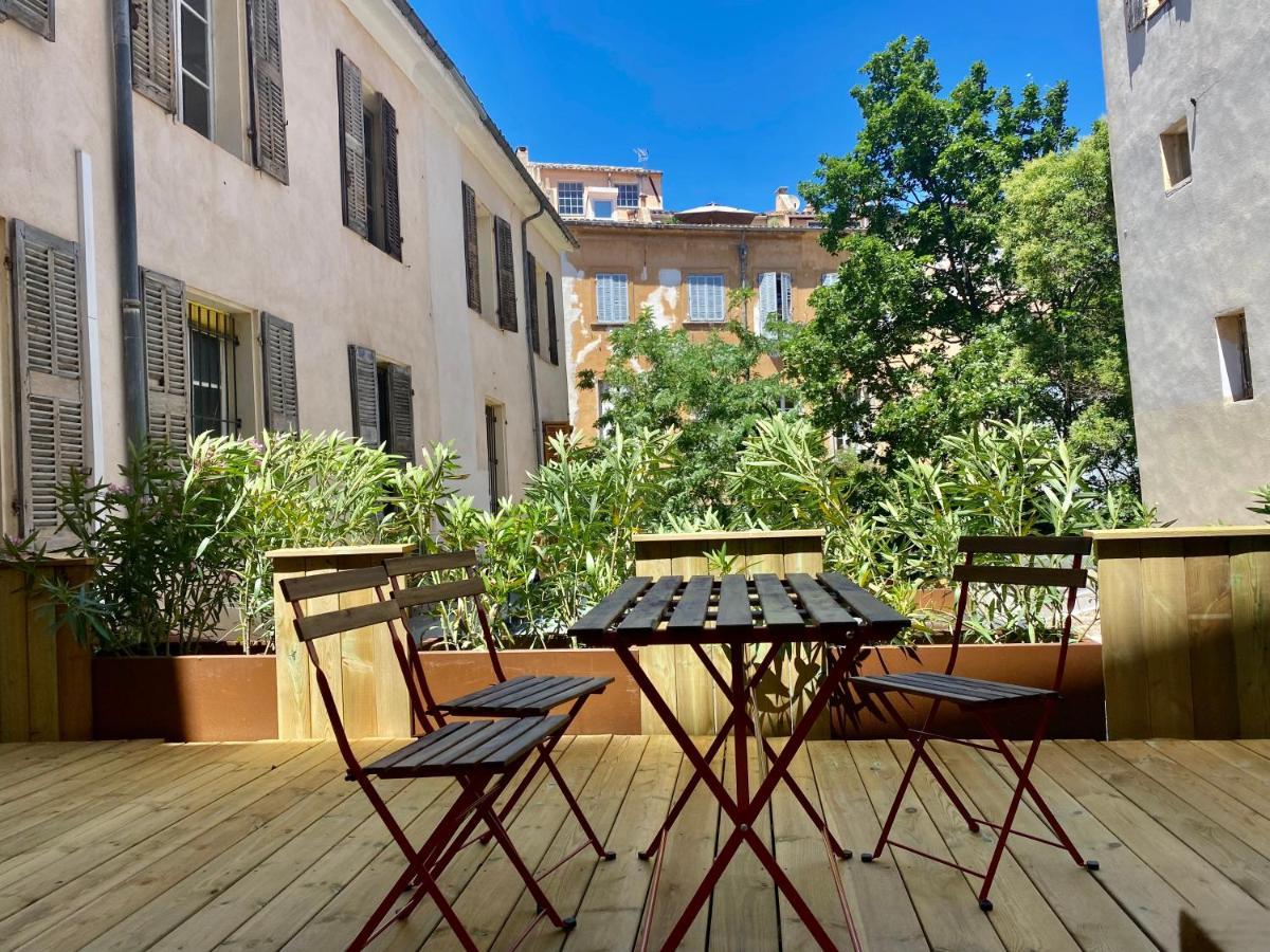 Les Suites Du Cours & Spa Aix-en-Provence Exterior foto
